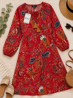 RAJ Red Boho Midi Dress XL
NWT Tassel Tie Floral Print
